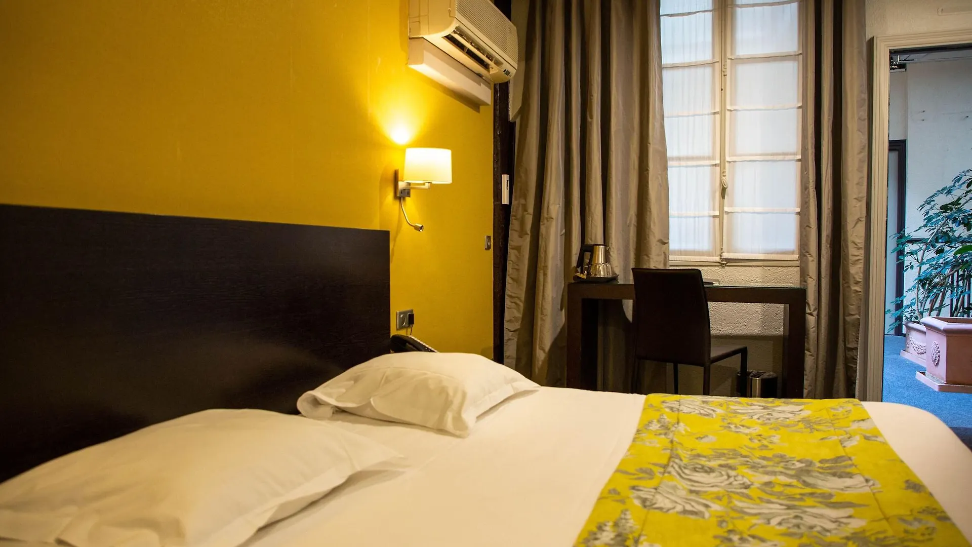 ***  Grand Hotel D'Orleans Toulouse Frankrike